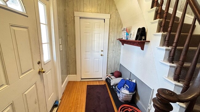 Building Photo - 164 Park St