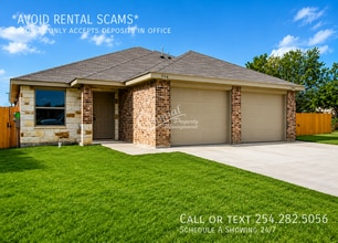Building Photo - 713 Eastland Dr