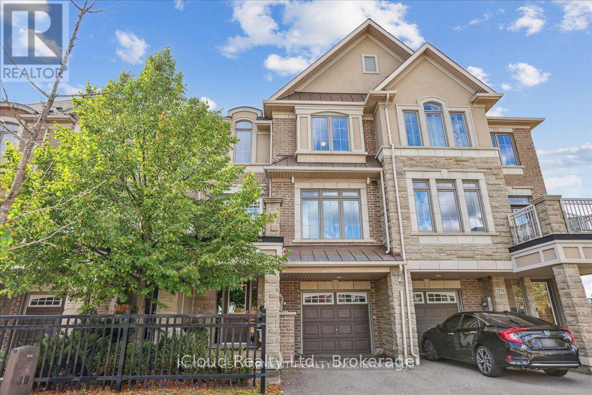 Photo principale - 2572 Grand Oak Trail