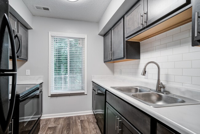 Foto del edificio - The Bluffs