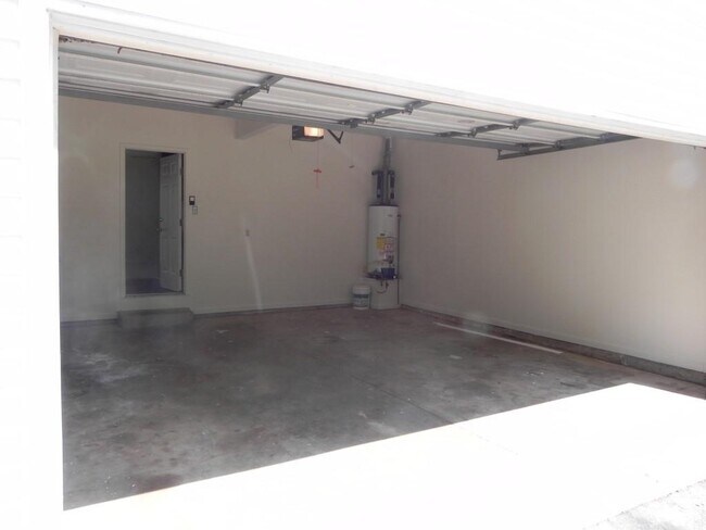 Foto del edificio - 13604 S Old Statesville Rd