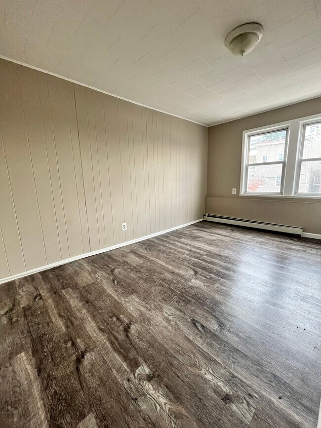Building Photo - 68 Greenville Ave