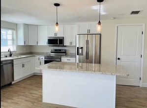 Building Photo - 4005 N Glen Ave