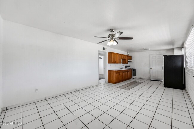 Foto del edificio - 3905 W Almeria Rd