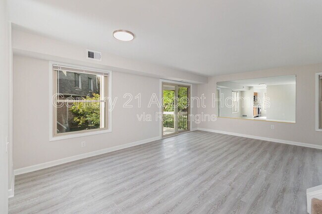 Foto del edificio - 1746 Dogwood Dr