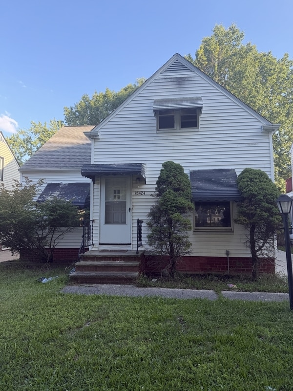 Building Photo - 18424 Maple Heights Blvd