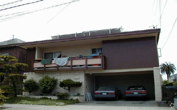 Building Photo - 1918 Channing Way