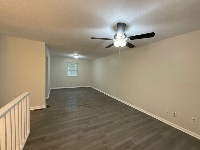 Foto del edificio - 2336 Pebble Rock E