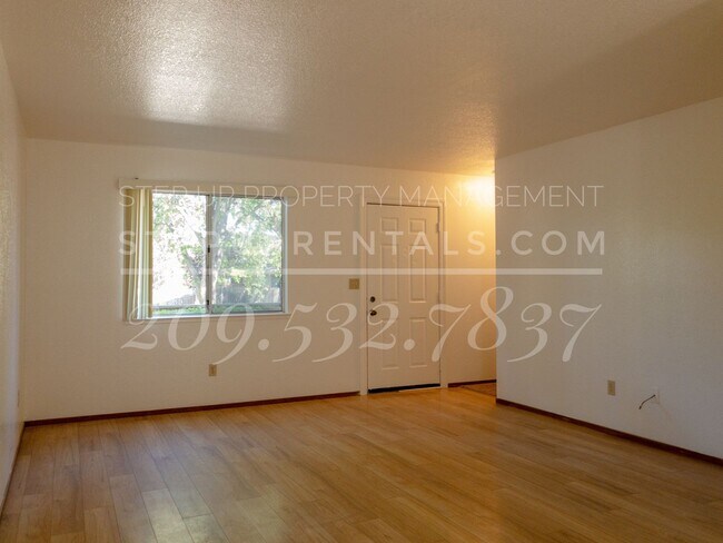 Foto del edificio - 10469 10th St
