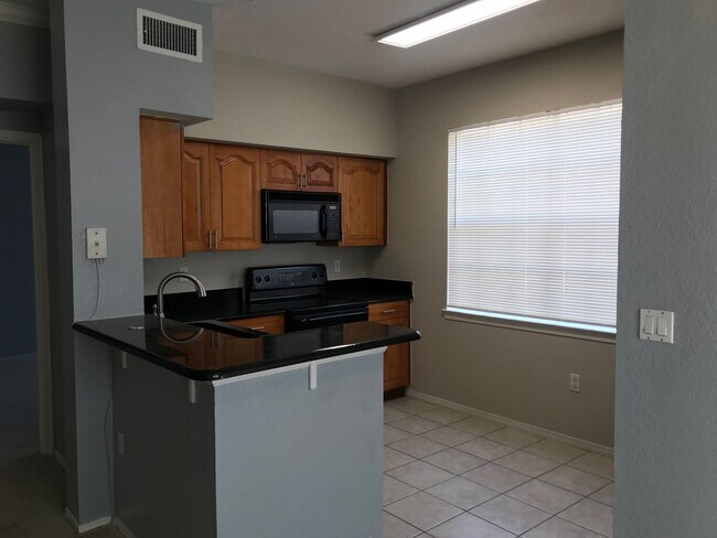 Foto del edificio - 2586RTJ.Madison 1110(100)