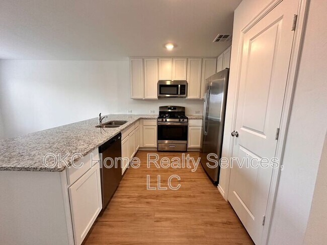 Building Photo - 3307 NW 148th St