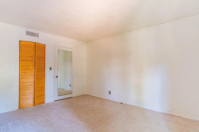 Foto del edificio - 950 Kings Rd