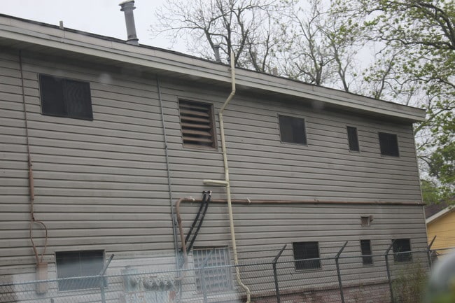 Building Photo - 7902 Rock Rose St