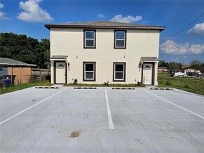 Building Photo - 1005 N Tangerine St