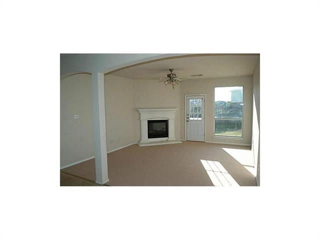 Foto del edificio - 5017 Bedfordshire Dr