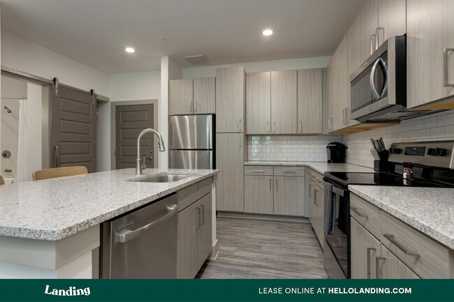 Foto del edificio - 950 Brittany Park Dr