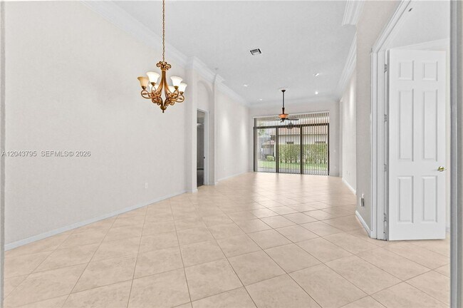 Building Photo - 6823 Fabiano Cir