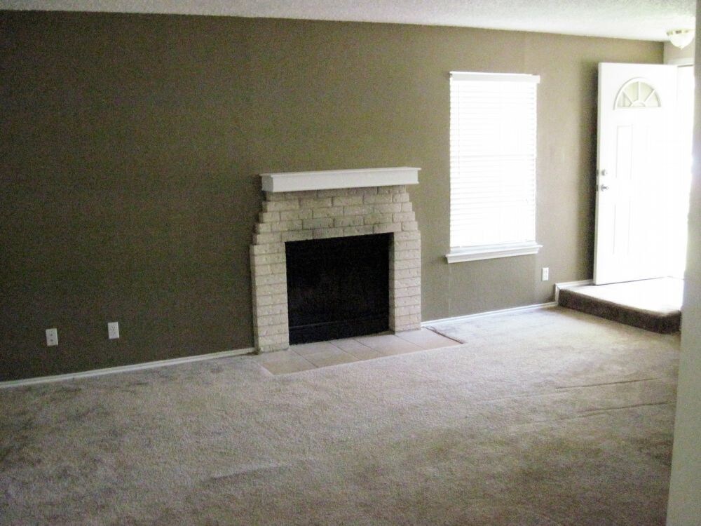 Building Photo - 8810 Springmail CIR UnitA