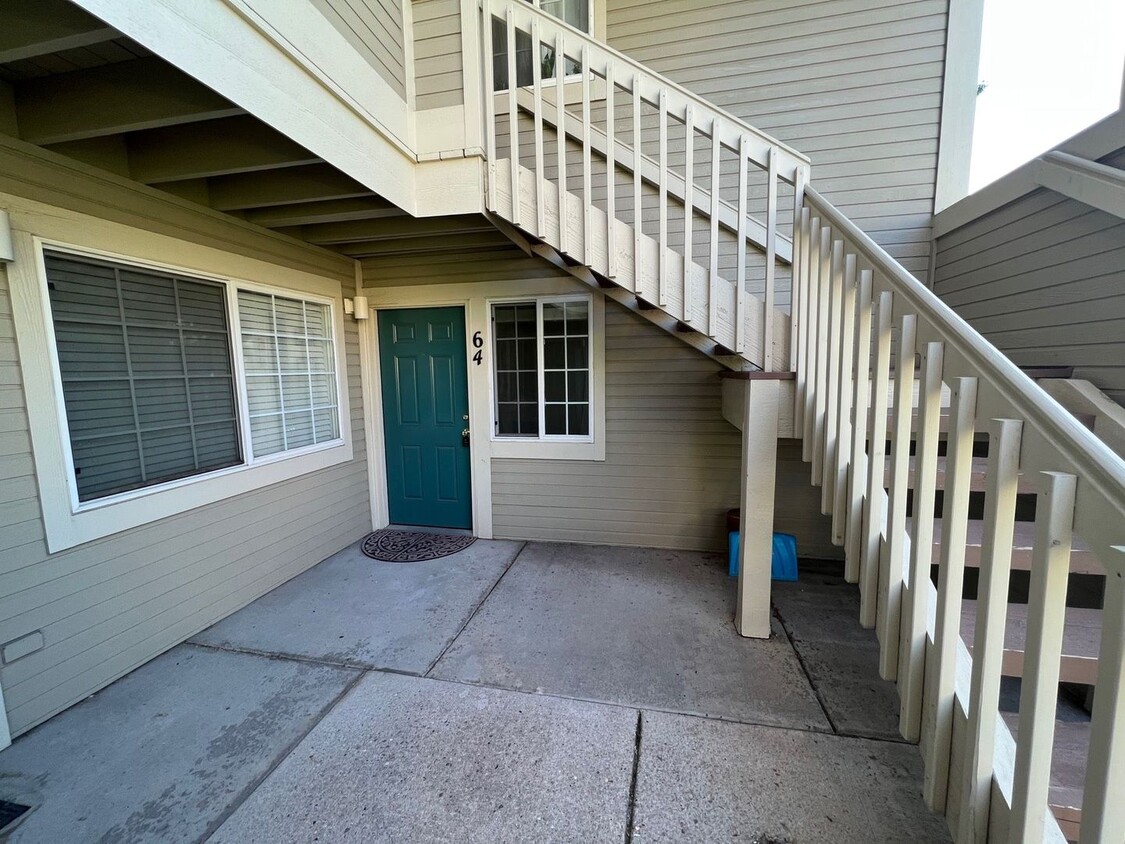 Primary Photo - Nice 2 Bed 2 Bath Condo