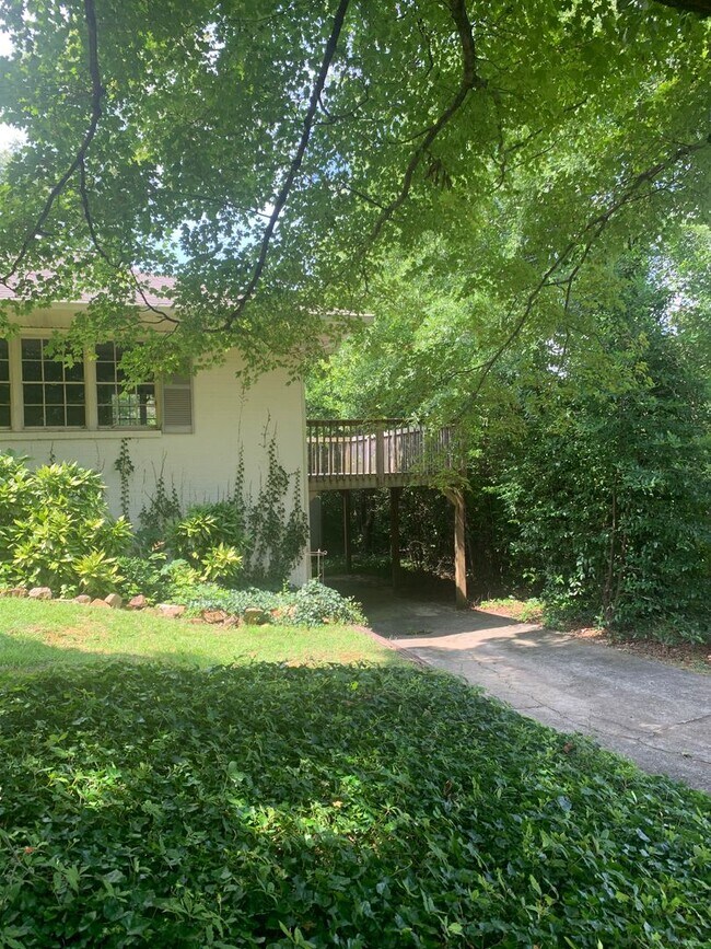 Foto del edificio - 8 Diana Hills Road 3 bed 2 bath