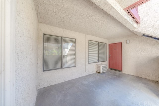 Foto del edificio - 13100 Gilbert St