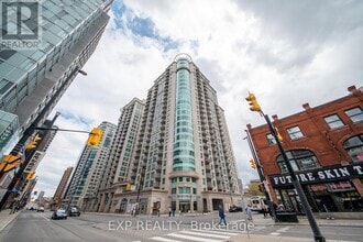 Building Photo - 200 Rideau St