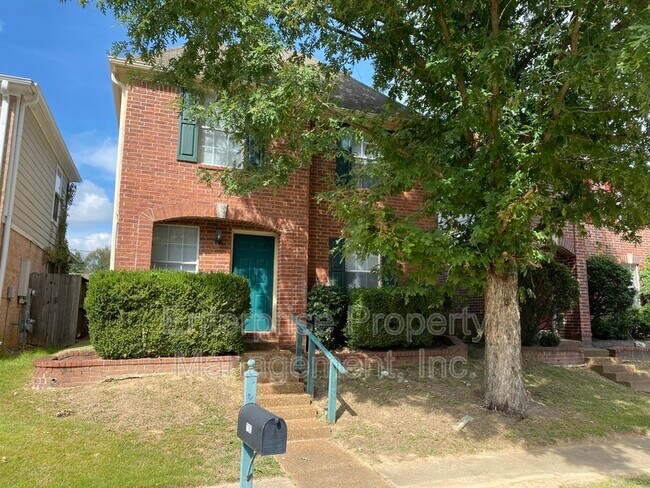 Building Photo - 7162 Charlton Way