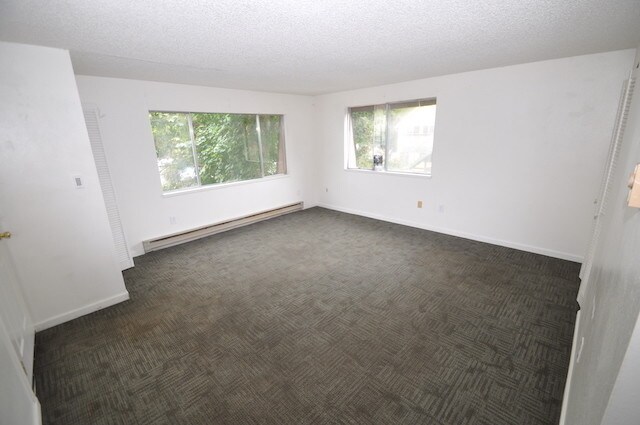 Foto del edificio - 1015 N Ash St
