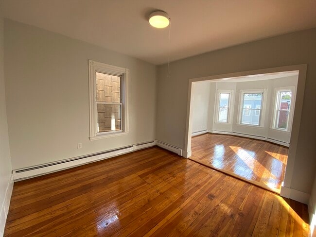 Building Photo - 632 Dorchester Ave