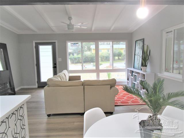 Foto del edificio - 814 Woodland Dr