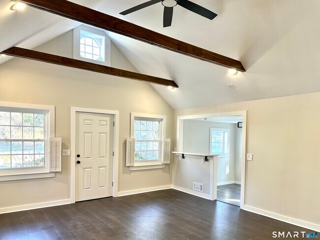 Foto del edificio - 13 South St