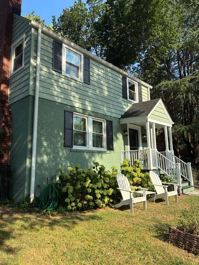 Building Photo - 2302 Cheverly Ave