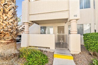 Building Photo - 925 Falconhead Ln