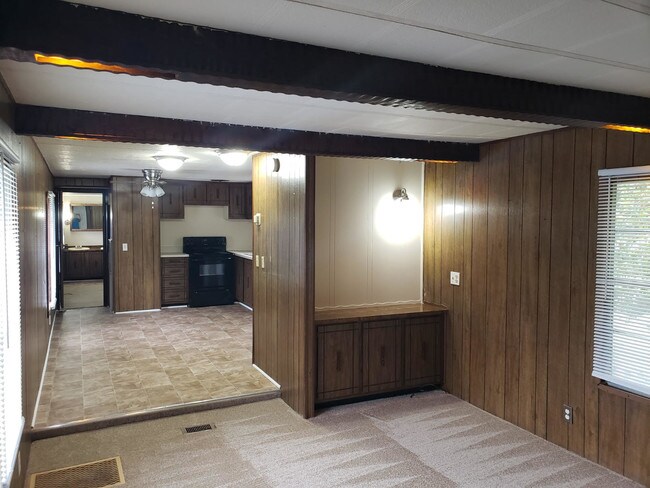 Foto del edificio - 166 Alwran Rd