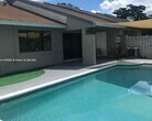 Foto principal - 2972 NW 67th Ct