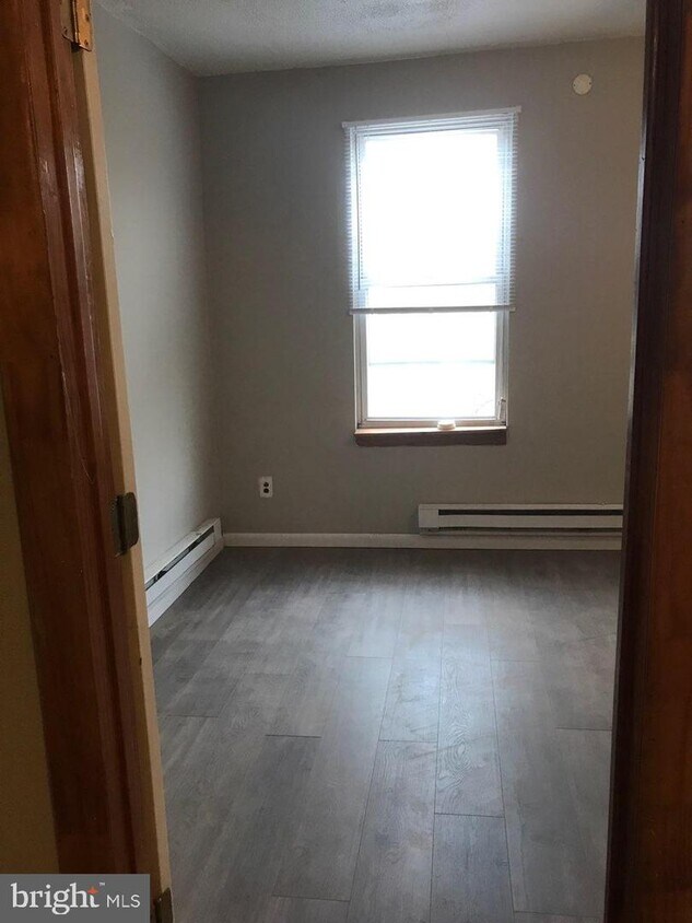 Foto principal - 1215 S 47th St