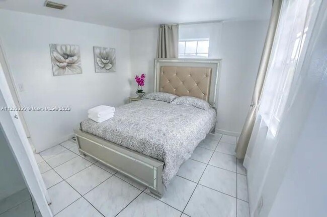Foto del edificio - 413 SW 4th Terrace
