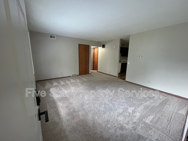 Foto del edificio - 1222 W Monroe St