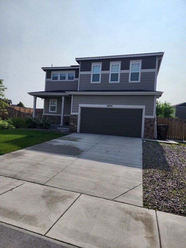 Primary Photo - Beautiful 3-Bed, 3-Bath Home on a Spacious...