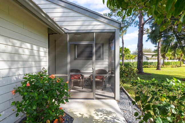Building Photo - 13279 Bedford Mews Ct