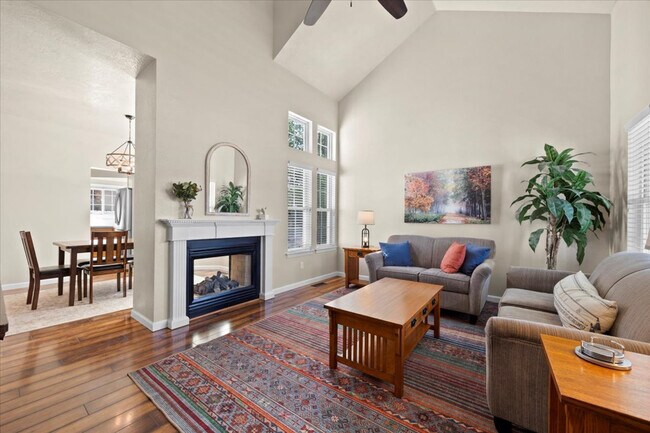 Building Photo - 1100 Heckathorn Pl