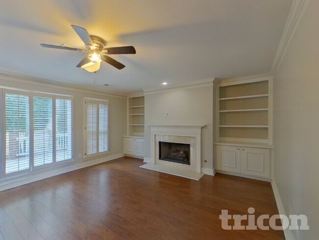 Foto del edificio - 5224 Camden Lake Pkwy NW