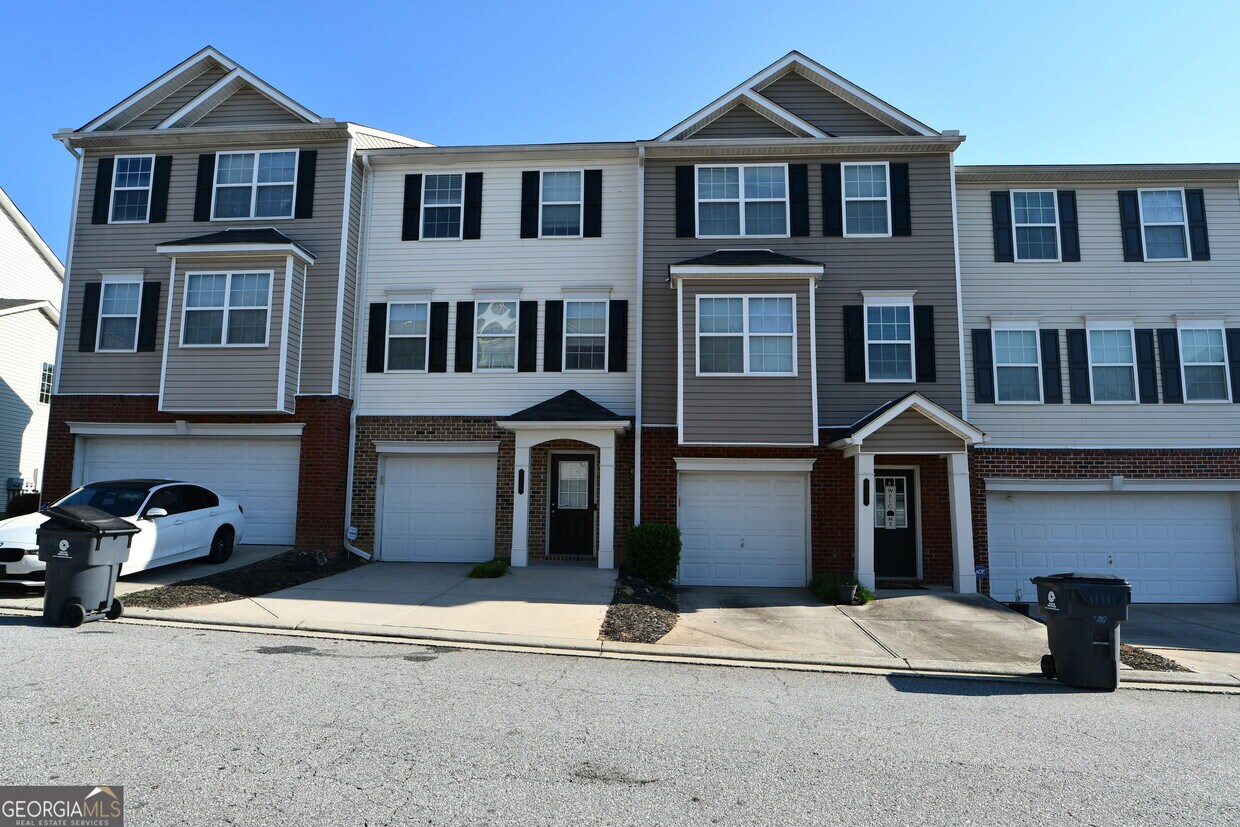 Primary Photo - 920 Society Cir