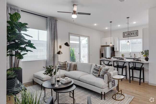 2HAB, 2BA - 1,012 ft² - Marigold Ranch at San Tan Village