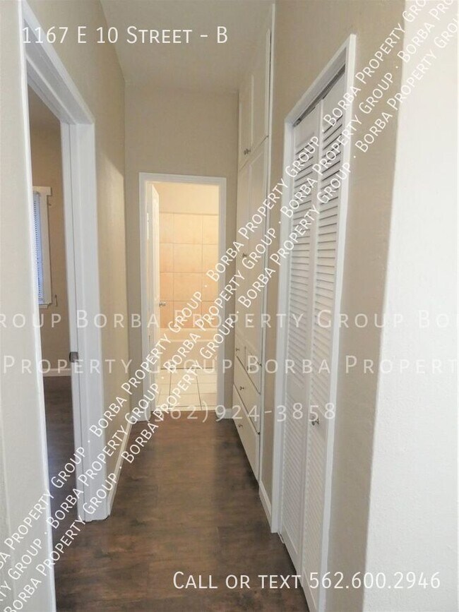 Building Photo - SPACIOUS 1 BEDROOM 1 BATHROOM IN A GATED B...