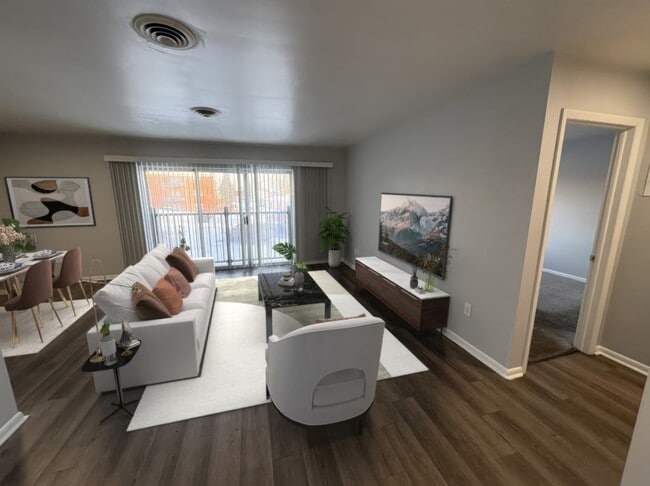 Foto del edificio - Lakeshore Place