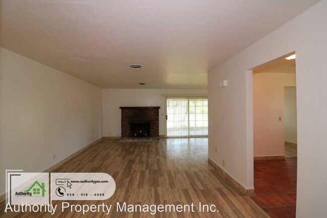 Building Photo - 2 br, 2 bath House - 11960 Livona Ln.