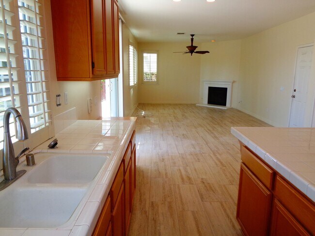 Foto del edificio - 1551 N Poconos Cir