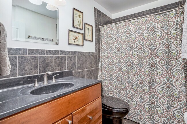 Foto del edificio - 4655 Kinsey Ln