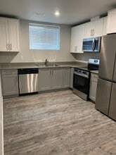 Building Photo - 5564 Kidd Pl